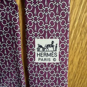 Hermes Mens Tie Paris Silk Burgundy Red & Beige Geometric Links 3”x 55.5”
